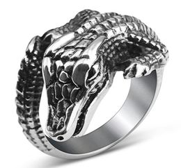 Lujoyce Crocodile Shape Ring Hiphop Young fashion Stainless Steel Ring Unique Design Party Jewlry5098652