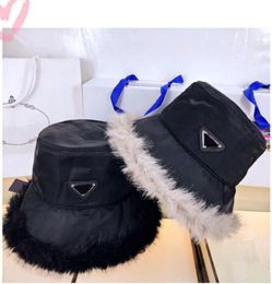 Mink Hair Designer Fashion Bucket Hat For Man Women Winter Keep Warm Girl Friend Gift Black Hats Luxury Cap Outdoor Unisex Caps 224360019