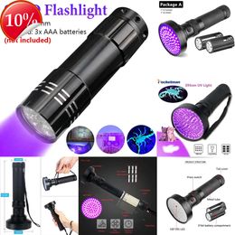 New Portable Lanterns Black Light UV Light Flashlight 395nm Ultraviolet Blacklight Flashlight Pet Urine Detector for Dog/Cat Dry Stains Resin Curing