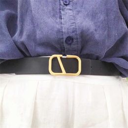 Womenswear Designer Belt Classic Vintage Letter V Smooth Buckle Decorative Belt Width 3cm Women Leather Belts Whole242G