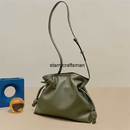 Flamenco Clutch Bags Loewies Womens Luxury Bags Leather Womens Bag Fashion Simple Bag Womens Drawstring Blessing Bag One Shoulder Cross Body Bucket Bag Wrinkle HBXM