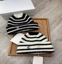 2021 luxury designers knitted hat mens Beanie cap Womens fitted hats soft warm material does not shed hair outdoor leisure warmth 8064927
