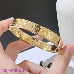 2b2k Charm Bracelets Women Fashion Jewellery Designer Bracelet Style Bangle Charming Exquisite New Campus Couples Romantic 18k Goldplated Design Luxury Brand