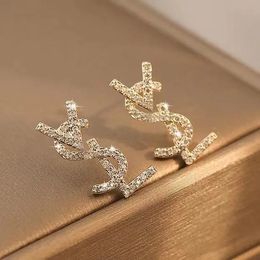 Stud Stud Plated Crystal Letter Stud Earrings For Women European And USA Popular Simple Designer Earrings Wedding Bride Jewelry Gift Oo