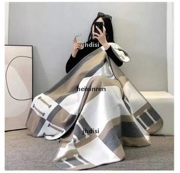 JHDISI Casual Blankets Luxury Letter Home Travel Throw Summer Air Conditioner Blanket Beach Blanket Towel Womens Soft Shawl 140 *175cm T