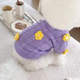 Dog Apparel Chihuahua Pet Flower Desinger Knitwear Poodle Small Cute Autumn Clothes Fashion Dachshund Cat Sweater Winter Pullover Warm