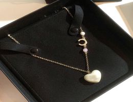 Luxury Designer Necklaces Autumn winter white love pearl necklace Party gifts High Quality7521586