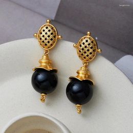 Dangle Earrings Vintage Women's French Black Stone Stud Goldenpersonality Court Advanced Eardrop
