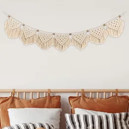 Decorative Figurines Macrame Garland Banner With Wood Bead Wall Hanging Tapestry Hand Woven Boho Home Background Art Decoration