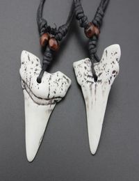s 20pcs Imitation Yak Bone Carving Shark Tooth Charm Pendant Wood Beads Necklace Amulet Gift Travel souvenir6563255