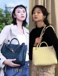 Leather Handbag Botteg Venet Andiamoes 2023 New Woven with Octagonal Buckle Briefcase Same Style Diagonal Straddle Women's Bag