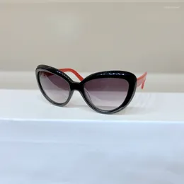 Sunglasses Black Frame Red Temple Gradient Lens High Quality Women's 08RS Fashion Men's Glasses