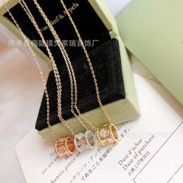 Xiao Man Waist Necklace New Lucky Grass Kaleidoscope with Diamond Bead Edge Collar Chain Plated 18k Rose Gold Mesh Red Pendant