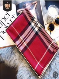 2021 New Classic British Plaid Cotton Ladies High Quality Women Cashmere Scarf For Women Autumn And Winter Shawl Dualuse hynh1456419