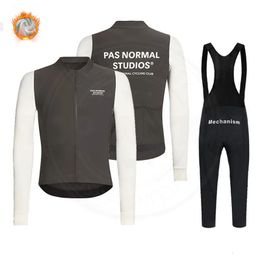 Pas Normal Studios Winter Thermal Fleece Cycling Clothes Men's Jersey Suits PNS Bike Wear Clothing Bib Pants Set Ropa Ciclismo 231227