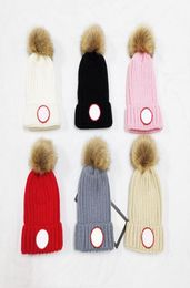Fashion Women Designers Hat Bonnet Winter Beanie Knitted Wool Caps Plus Velvet Cap Skullies Pom Beanies Hats2988349