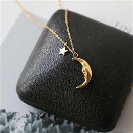 Titanium With 18 K Gold Moon Star Charms Necklace Women Stainless Steel Jewelry Designer T Show Runway Gown Rare Gothic Japan 2109276R