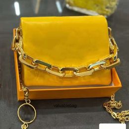 Mini Embossed Chain Bags Handbags Designer Women Embossing Floral Crossbody Shoulder Bag Fashion Lady Chains Purses Tiny Cute Clutch Bags Yellow Flaps Top