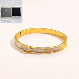 Classic Women Gold Plated Bangle Designer Jewellery Spring New Love Gifts Bracelet Box Packaging Boutique Women Stainless Steel Bangle