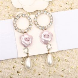 2023 Luxury quality Charm drop earring with diamond and nature shell beads flower deisgn in pink color have box stamp PS7961A260E