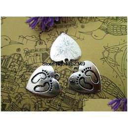 Charms Whole Sale50Pcs--Baby Feet Antique Tibetan Sier Baby In Lovely Heart Charm Pendants 20X22Mm Drop Delivery Jewellery Findings Com Dhbgo