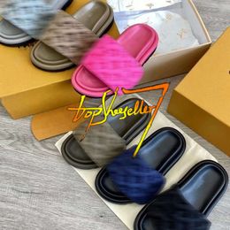 Pool Pillow Designer Slippers Slides Summer Ities Cotton Fabric Leather Casual Shoes Man Black Scuff Flat Sandals Mules Sunset Padded Women Fashion