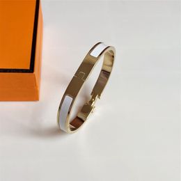 New High Quality Designer Design Men and Women Bangle Stainless Steel Couple Bracelet Classic Jewellery Valentine's Day Gift240H