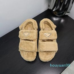 Deluxe slides designer slippers Fashion Female Wool sandals Warm comfort slippers triangular pattern Women's Fall and winter