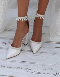 White Silk Satin Wedding Shoes Pointed Toe Elegant Pearls Sparkle Crystals Beaded Women Pumps Chunky High Heel Bridal Shoes CL03335046198