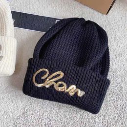 Designer beanie luxury knitted woolen hat fashion casual Mens and womens fall/winter thermal hat With golden Logo Woolen cap Quality gift G2312282PE-3