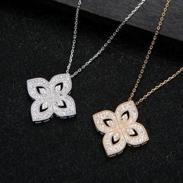 New Women Clover Necklaces Iced Out Pendants Link Chain Jewelry Gold Silver Fashion Cubic Zirconia Rhinestone Four Leaf Flower Pen229B