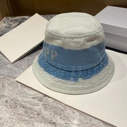 Hats Luxurys Designers Mens Womens Bucket Hat Fitted Prevent Bonnet Baseball Cap Beanies Washed Denim Cotton Fishe