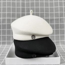 Classic Ladies Beret French Wool Felt Hat Warmer Winter Cap White Black Women Fedora Fascinator Pillbox Painter 231226
