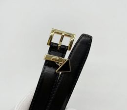 2022 Famous brand triangle women039s small belt black pin buckle belt top quality designer new leather waistband for woman girl7242537