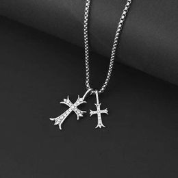 Designer Ch Cross Luxury Chromes Pendant Necklace New Pure Silver Style Double Trendy High Decoration for Men Heart Neckchain Sweater Chain Lover Gift 2024 Xwsy