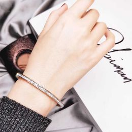 A Classic Bracelet Women's Stainless Steel Card Home Non fading Rose Gold Non fading Jewellery Cool Wind Bracelet with Diamond Full Sky Star Tide