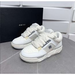 Amirii Style Amirirs Women Skel Runway Designer Casual Shoes Shoe Fashion Sneakers Mens Bone Bread Trendy Thick Soles High-end Sports Kbaa