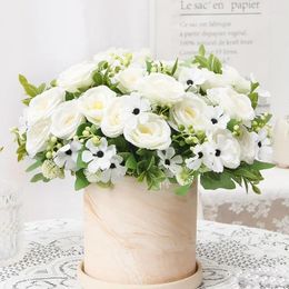 Decorative Flowers Silk Artificial Camellias Bouquet Fake Cafe Decor Simulation Flower Cream White Camellia Floral El Decoration