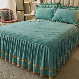 Luxury Green Quilted Bedspread on The Bed Queen Skirt Single piece Anti slip Sheet with 45cm Height Home Textiles 231227