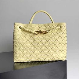 Botte Venetas Small Andiamo Totes bags Top Handle Bag Counter quality Andiamo Tote sheepskin woven size women's bag light luxury hand woven bag