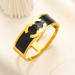 Luxury Bracelets Women Gold Bangle Fashion Brand Designer Double Letter Bracelet 18K Gold Plated Stainless Steel Seal Bracelet Womens Wedding Jewelry Love Gifts