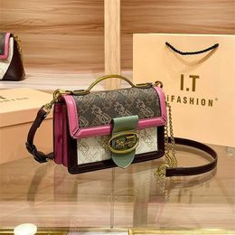 18% OFF Designer bag Graffiti Postman Unique New Product Chain Popular Style This Year Contrast Color Small Square Bag Hong Kong IT