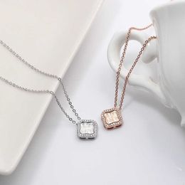 Pendant Necklaces Tiktok S925 sterling silver Jewellery female fashion design diamond insert illusion shiny Clover Necklace