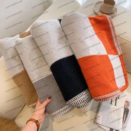 Blankets Blankets Throw Plaid Blanket Brand Designer Cashmere Blanket for Beds Sofa Fleece Knitted Wool Blanket Home Nap Portable Scarf 230