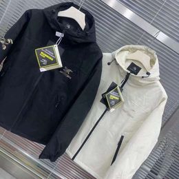 Archaeopteryx autumn and winter two cotton new gold thread embroidered jacket student sports waterproof jacket all match hooded coat men