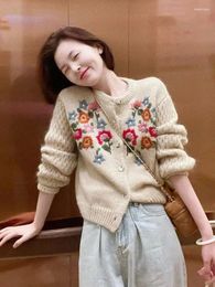 Women's Knits High Quality European Heavy Industry Embroidery Small Flower Knitted Sweater Coat Man Temperament Fragrant Wind Autu