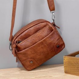 Bags 2021 Vintage Women Handbags Soft Small Bag Retro Mobile Phone Bag Messenger Cross Body Bags Small Flap Girls Purses