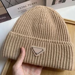 Caps Designer hat Cold Hat Winter for womens men beanie Woollen rabbit hair White Grey Black pink red thickened classic