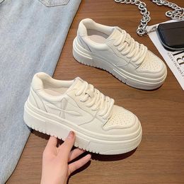 High-grade White Shoes Women's Spring Thick Sole Platform Cake Bottom Casual Sports Shoes College Style Casual Sneakers 231227
