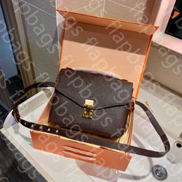 luxury dermis Leisure versatile printed underarm bag mailman bag, shoulder strap zipper designer bag woman handbag mini wallet luxurys handbags bags